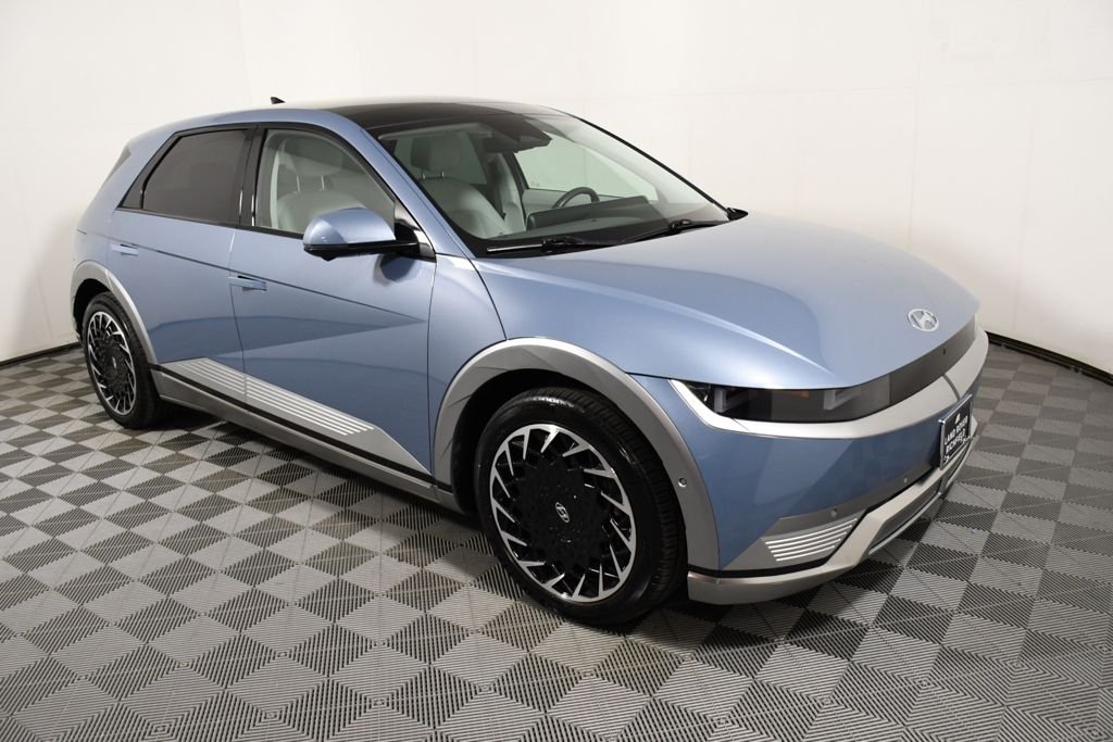 Used 2024 Lucid Blue Hyundai Limited image 8
