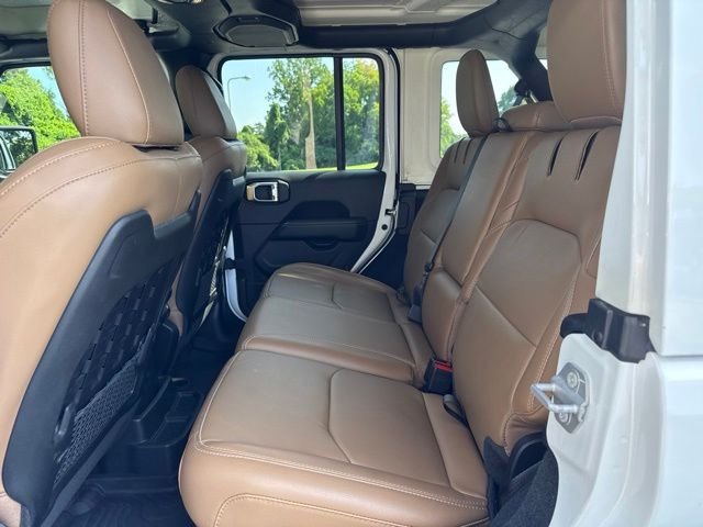 Used 2022 White Jeep Unlimited Rubicon 4xe image 14