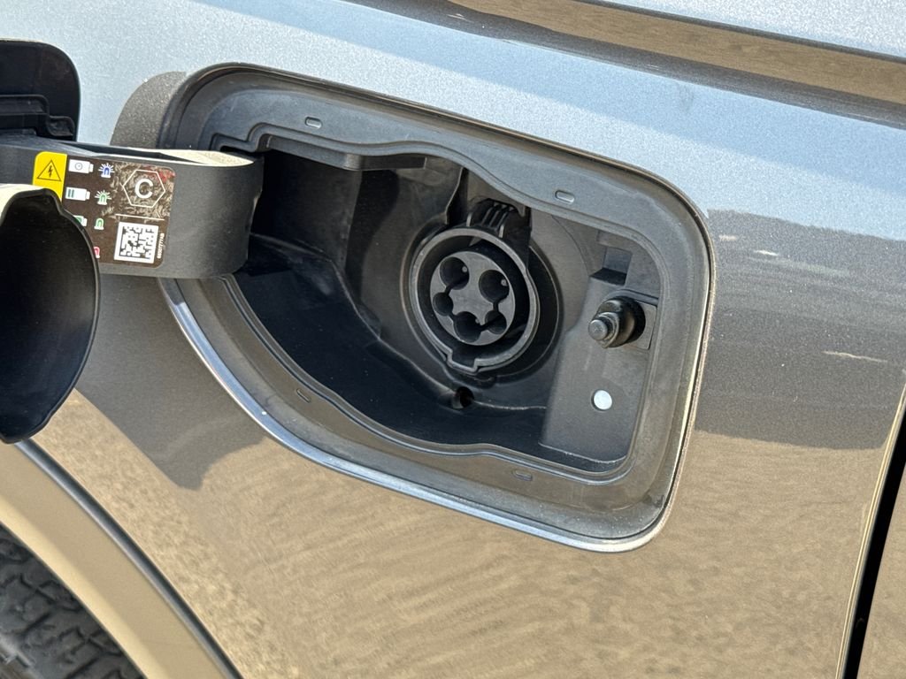 Used 2022 Gray Jeep Trailhawk 4xe image 10