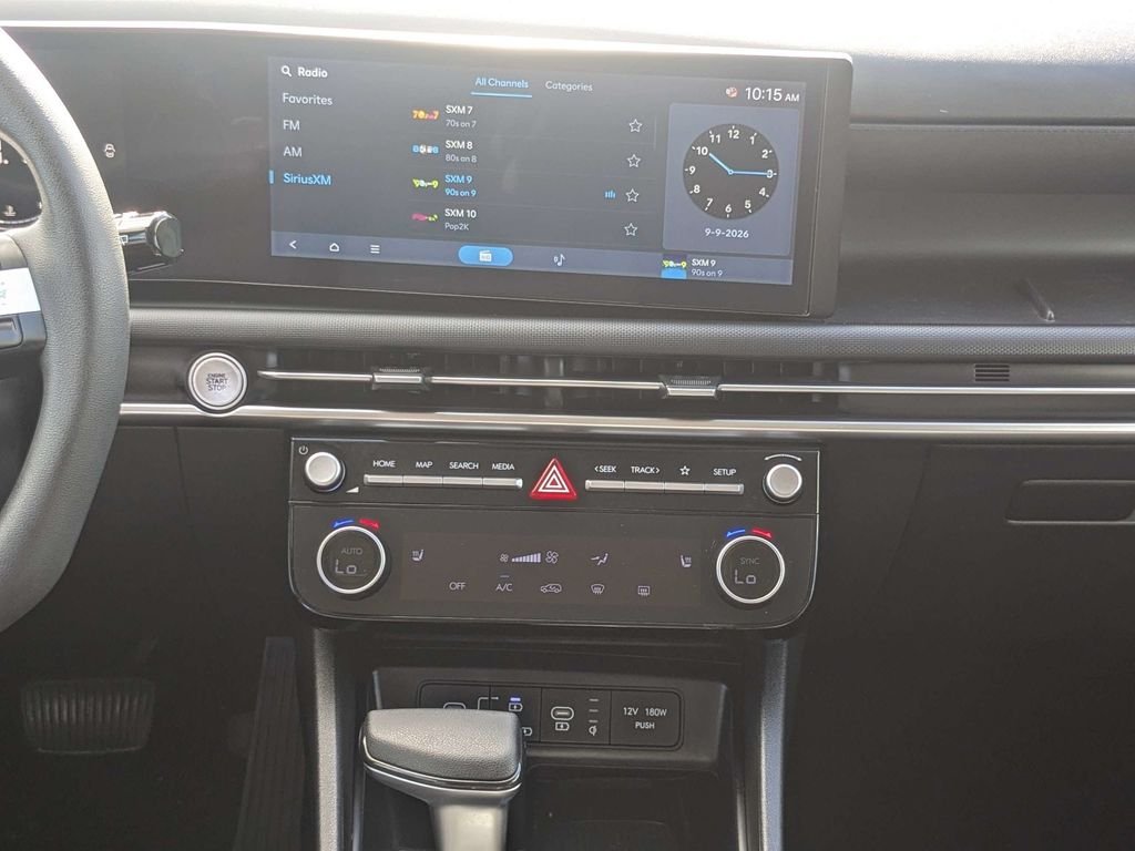 Used 2025 Green Hyundai SEL image 23