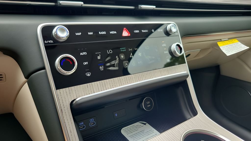 New 2026 Silver Genesis 3.5T PRESTIGE image 18