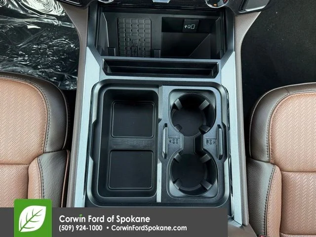 New 2026 Star White Metallic Tri-Coat Ford F-350® King Ranch® image 28