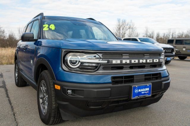 New 2024 Blue Metallic Ford Big Bend® image 4