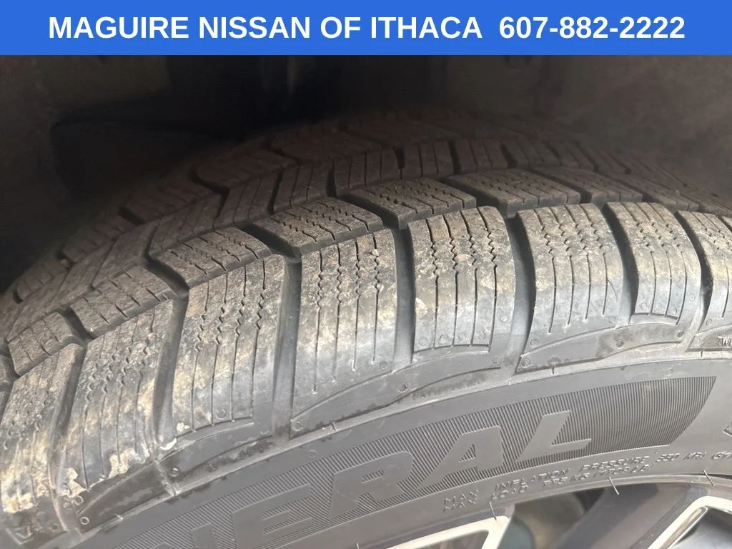 Used 2017 Gray Mazda Grand Touring image 37