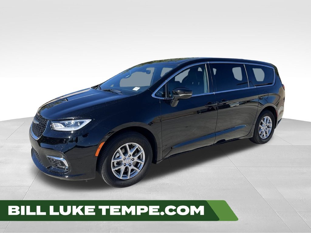 2026 Chrysler Pacifica