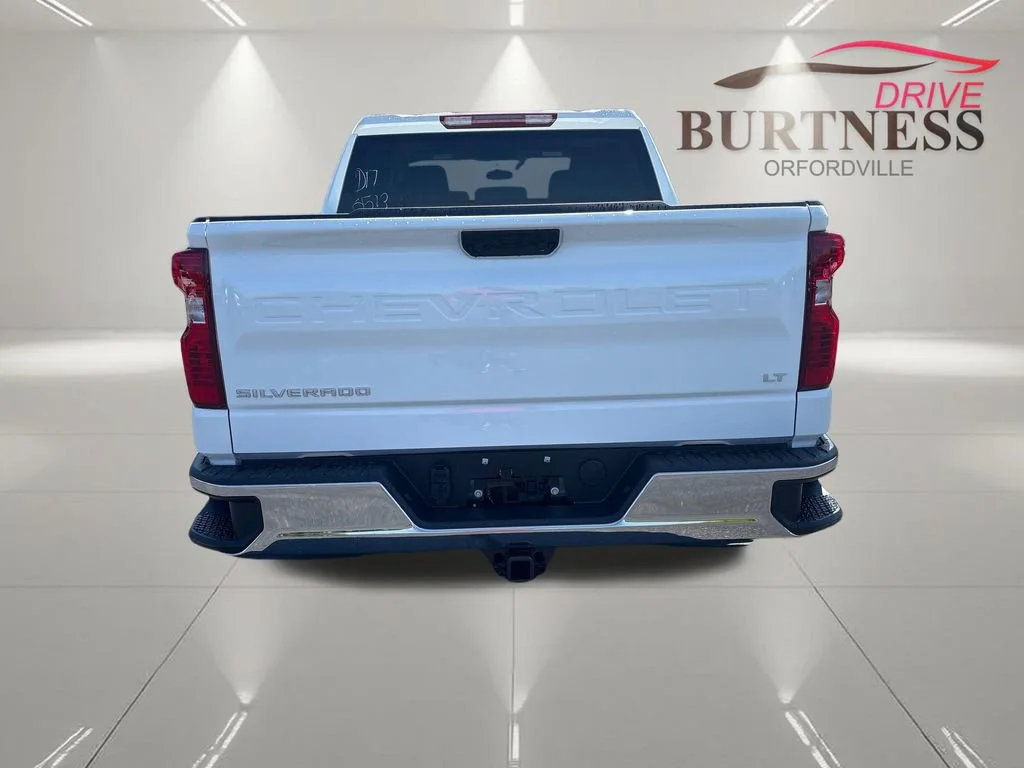 New 2026 Summit White Chevrolet LT image 6