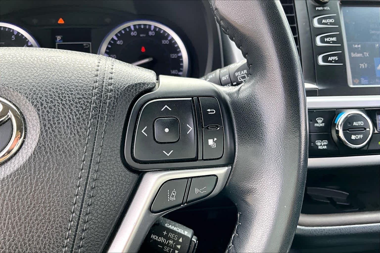 Used 2017 Midnight Black Metallic Toyota XLE image 23