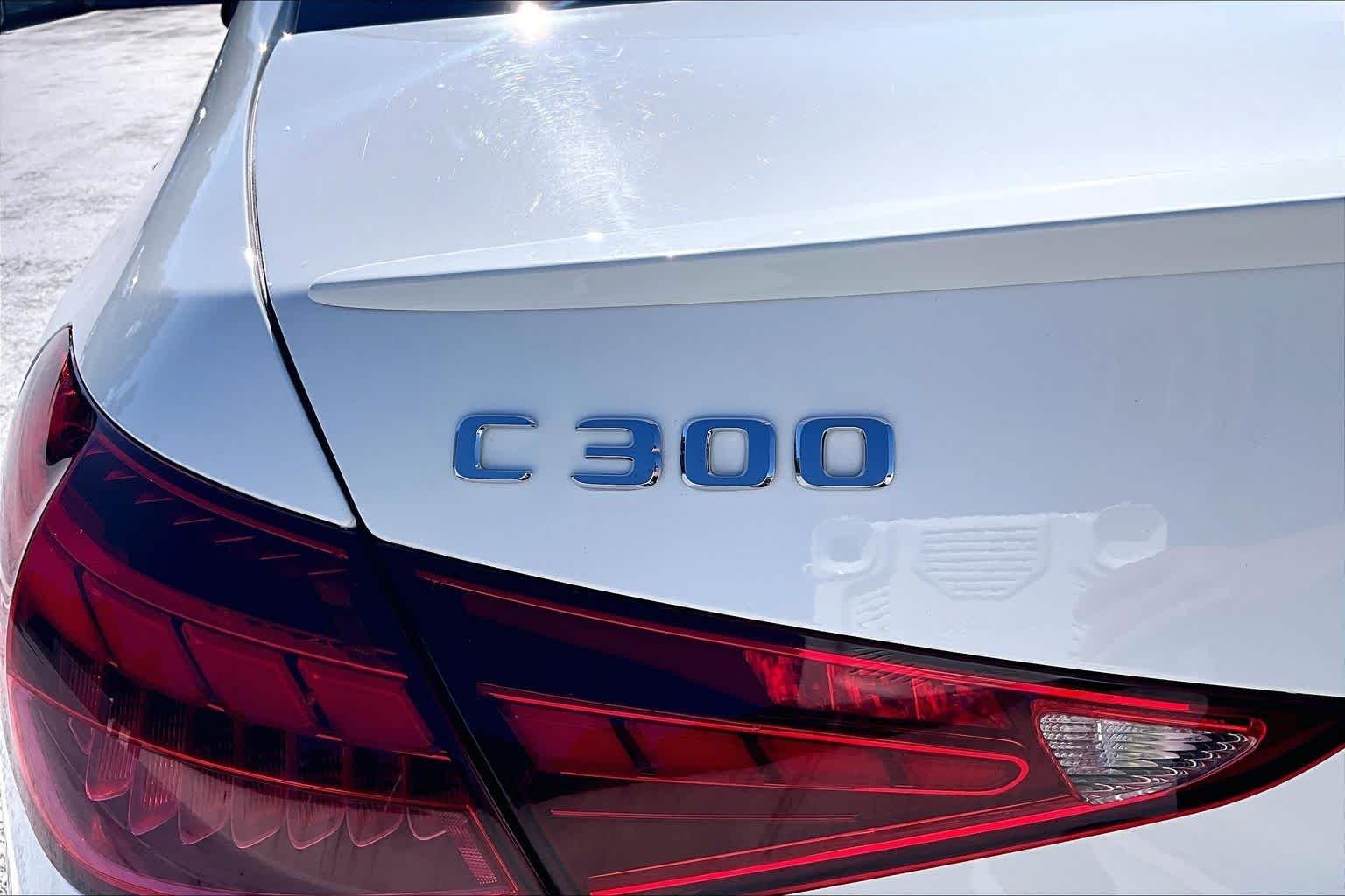 Used 2023 Polar White Mercedes-Benz C 300 image 30