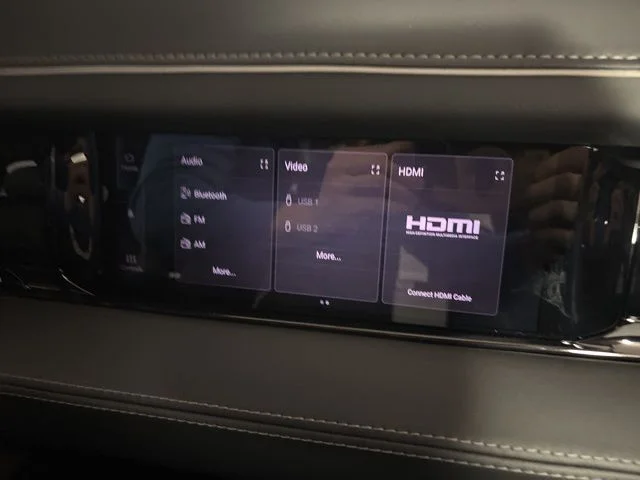 New 2026 Diamond Black Crystal Pearl-Coat Exterior Paint RAM Limited image 41