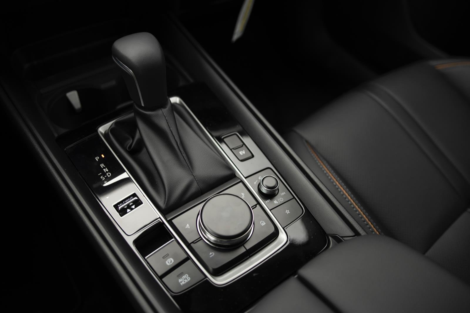 2026 Mazda CX-50 Premium - Photo 17