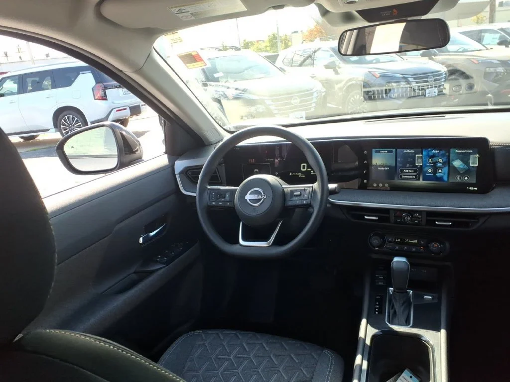 New 2027 Gun Metallic Nissan SV image 10