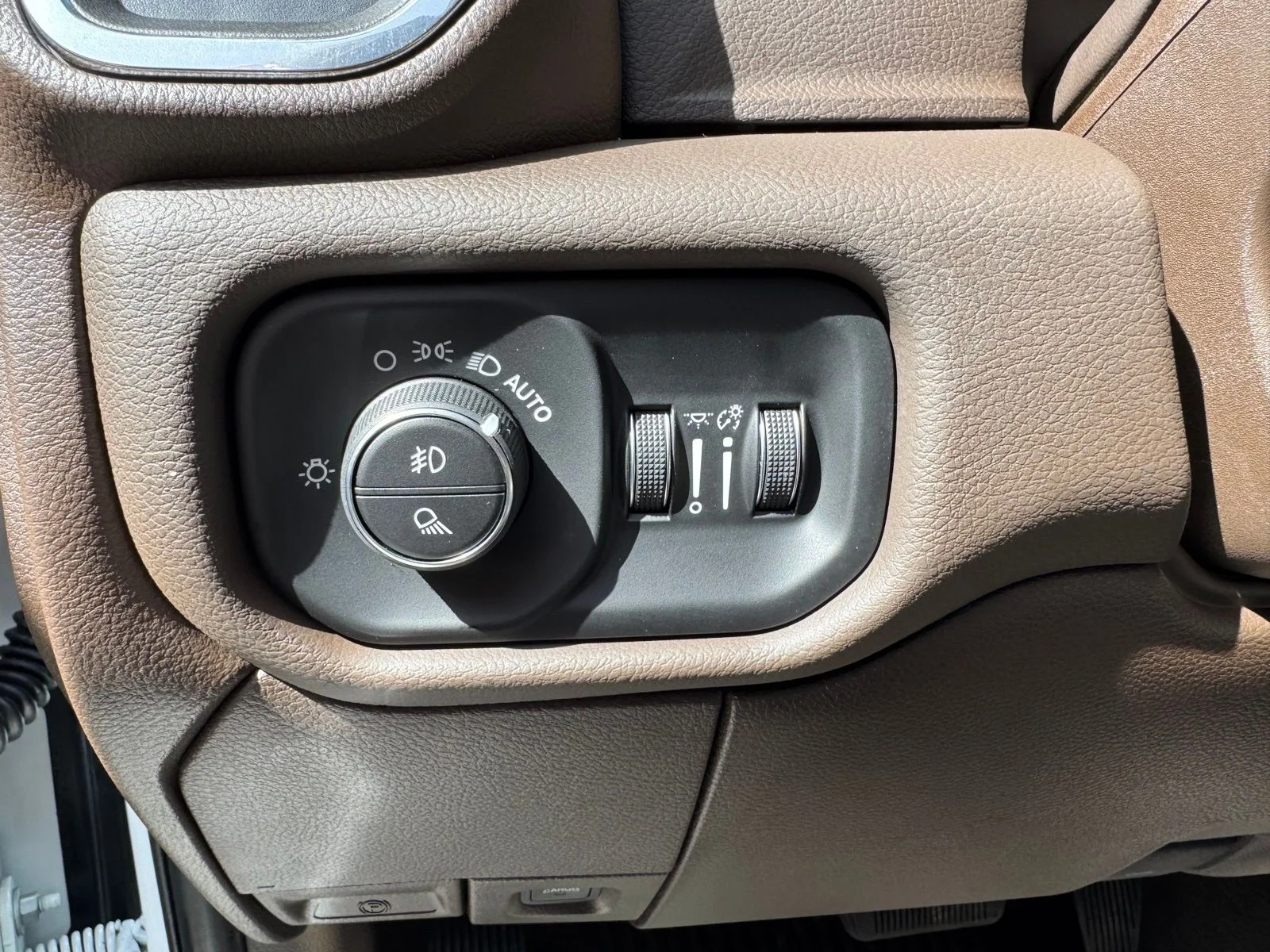 New 2027 Bright White Clearcoat RAM Laramie image 20