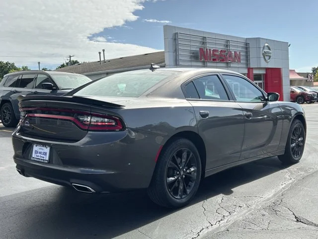 Used 2021 Gray Dodge SXT image 12