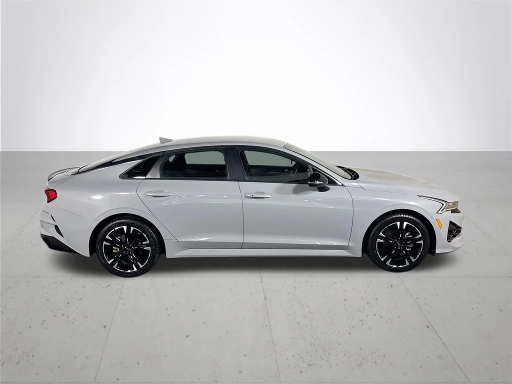 Used 2023 Gray Kia GT-Line image 5