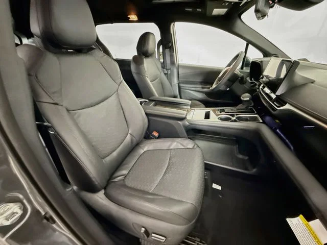 New 2026  Toyota Platinum image 30