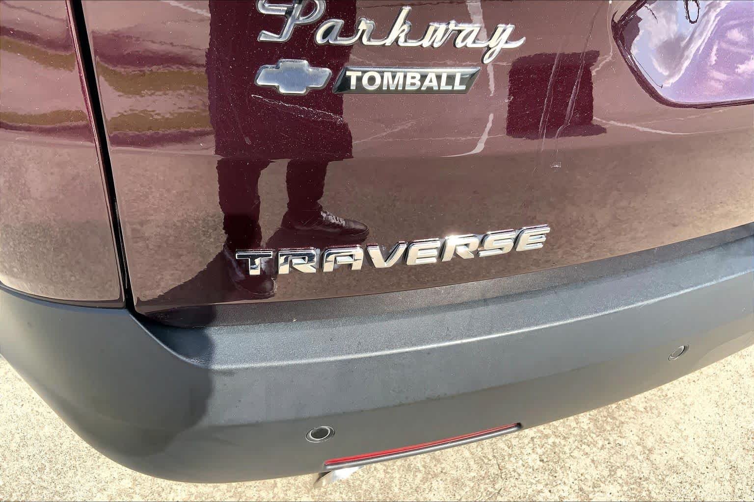 Used 2018 Black Currant Metallic Chevrolet LT Cloth image 30