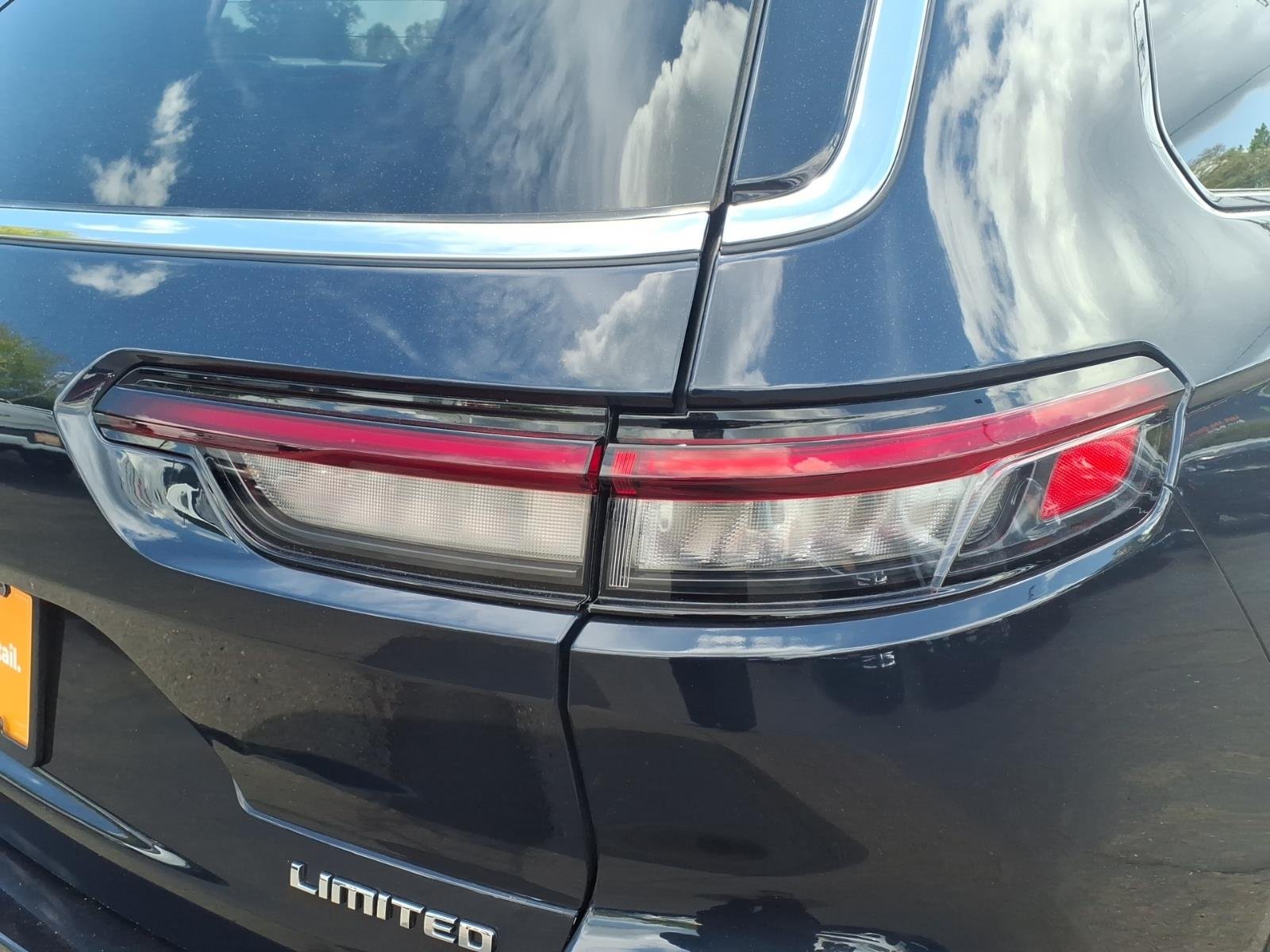 Used 2023 Blue Jeep Limited image 15