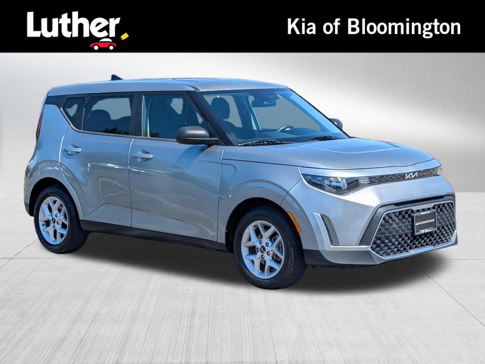 Certified Used 2023 Steel Gray Kia LX image 1