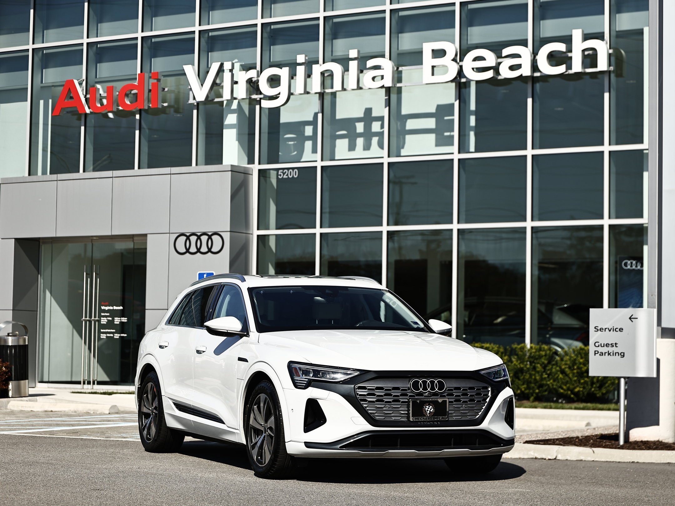 2024 Audi Q8 e-tron
