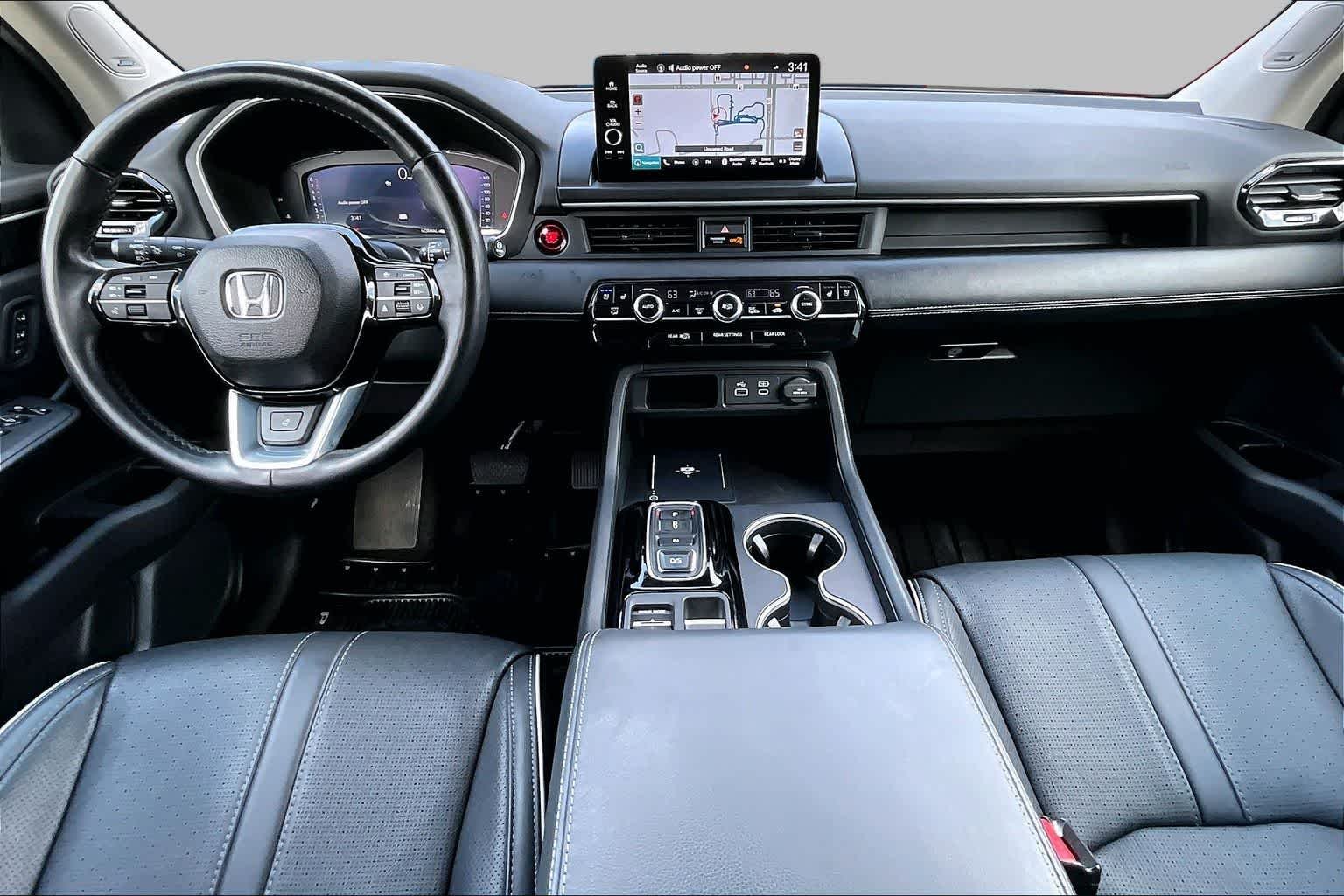 2023 Honda Pilot Elite - Photo 16