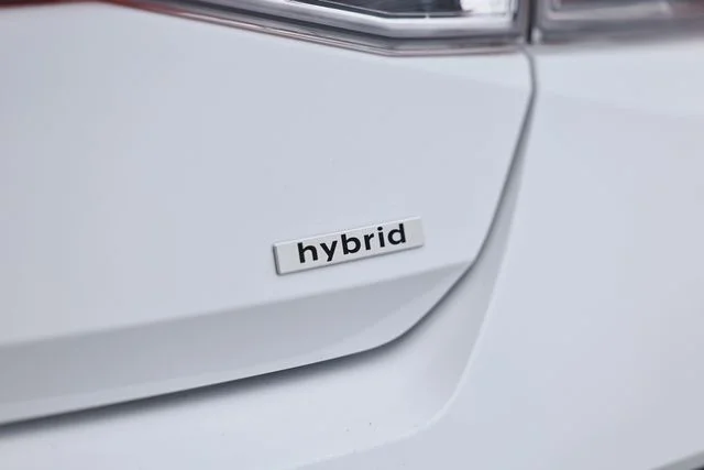 Certified Used 2025 Serenity White Hyundai SEL Sport image 10