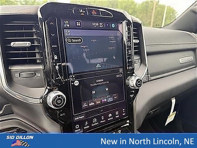 New 2026 Diamond Black Crystal Pearlcoat Ram Laramie image 10