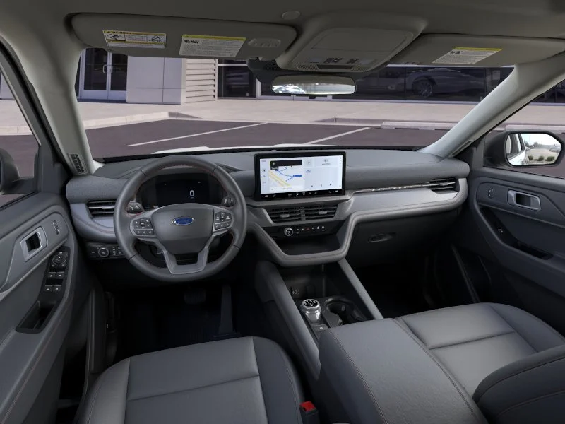 New 2026 Star White Metallic Tri-Coat Ford Active image 9