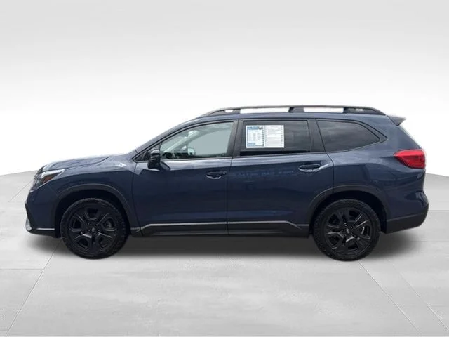 Used 2023 Blue Subaru Onyx Edition image 5