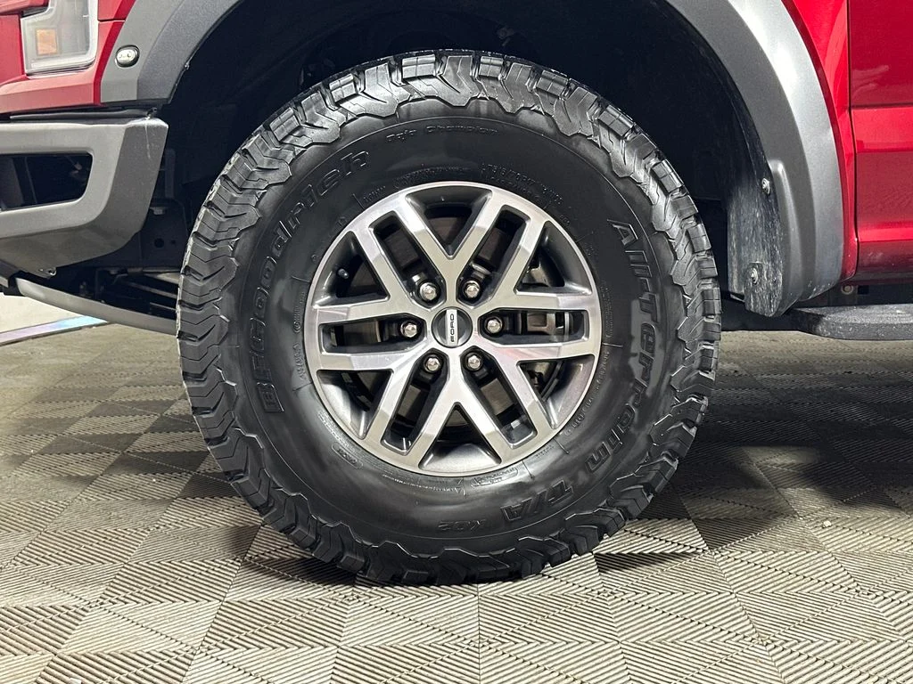 Used 2018 Red Ford Raptor image 6