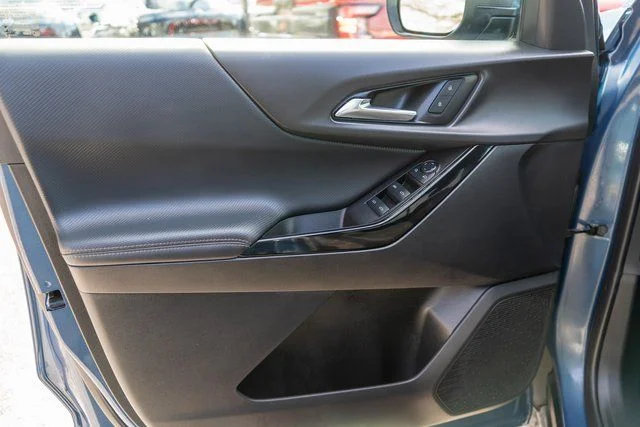 Used 2025 Blue Chevrolet LT image 17
