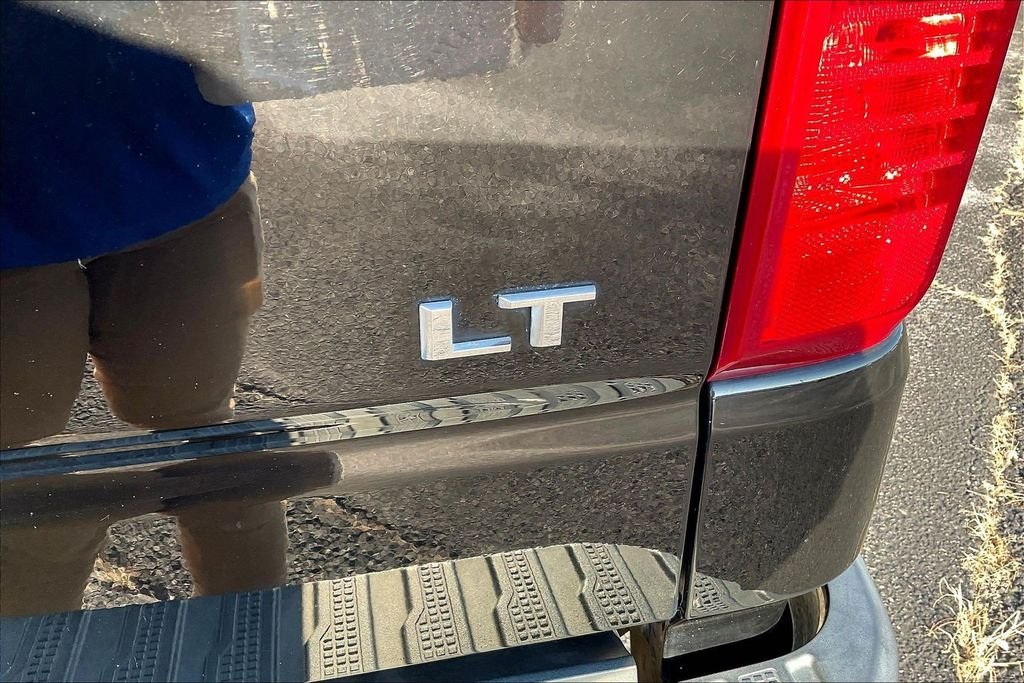 Used 2019 Black Chevrolet LT image 29