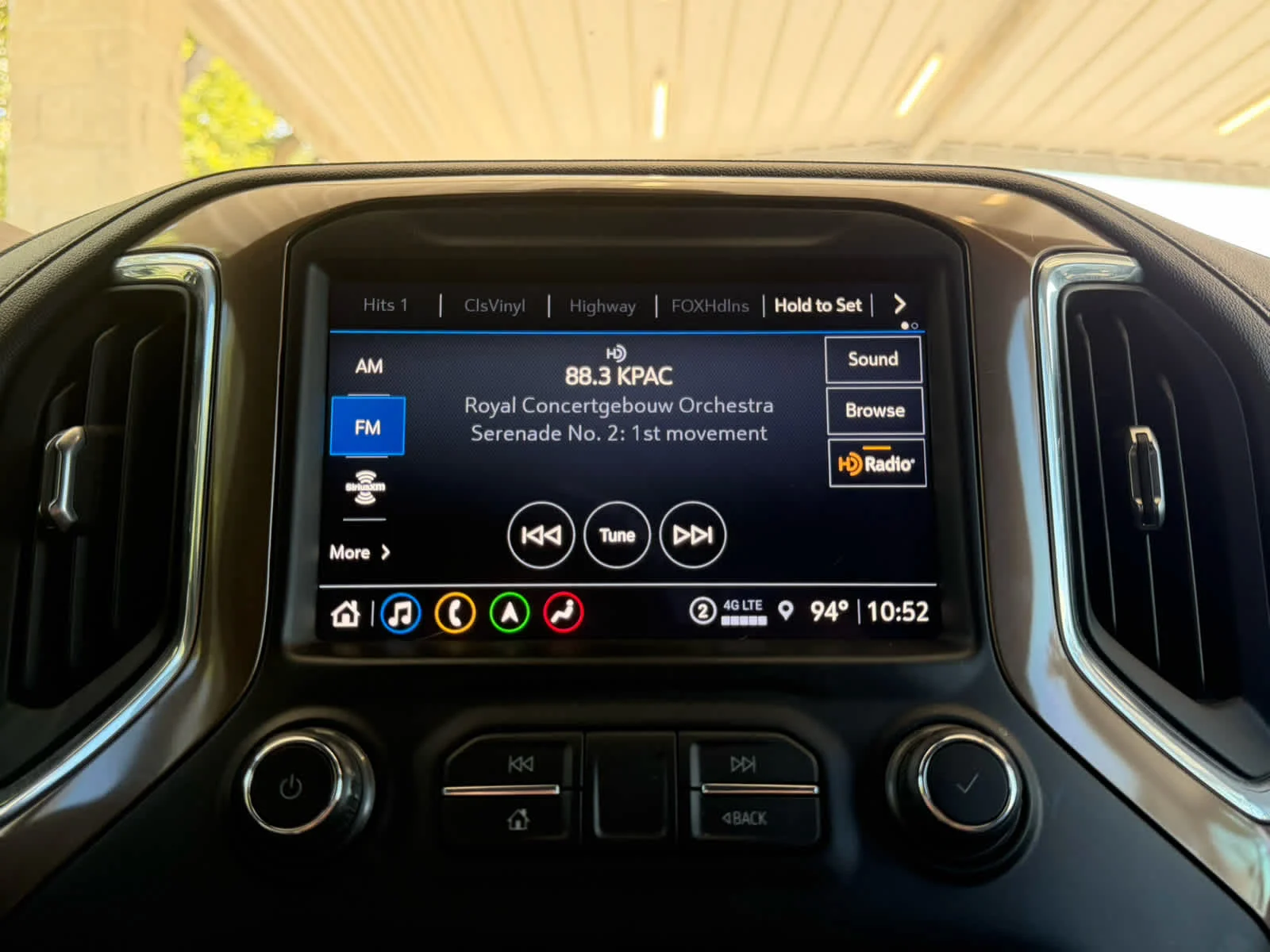 Used 2021 Silver Ice Metallic Chevrolet High Country image 18