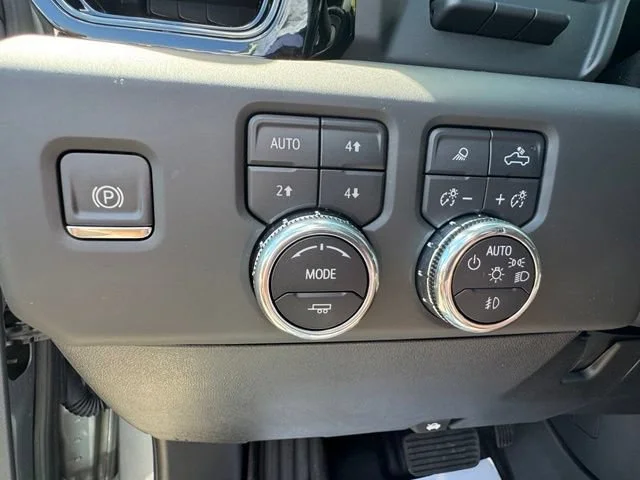 Certified Used 2025 Sterling Metallic GMC AT4 image 36