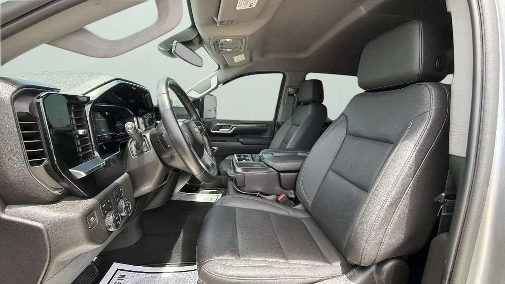 Used 2024 Sterling Gray Metallic Chevrolet LTZ image 17