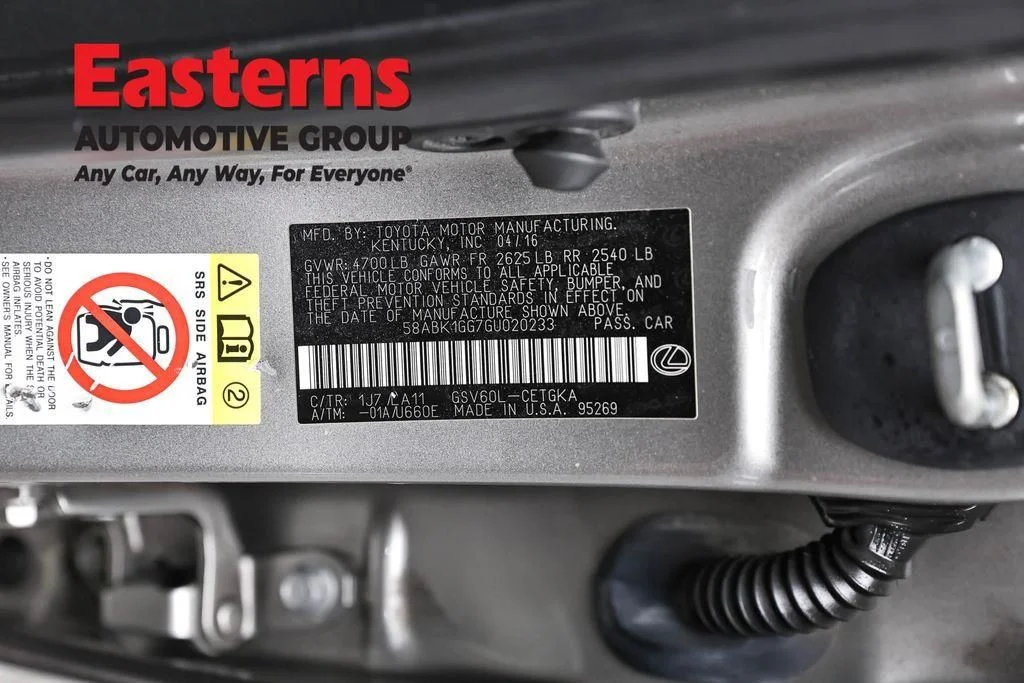 Used 2016 Silver Lexus 350 image 38