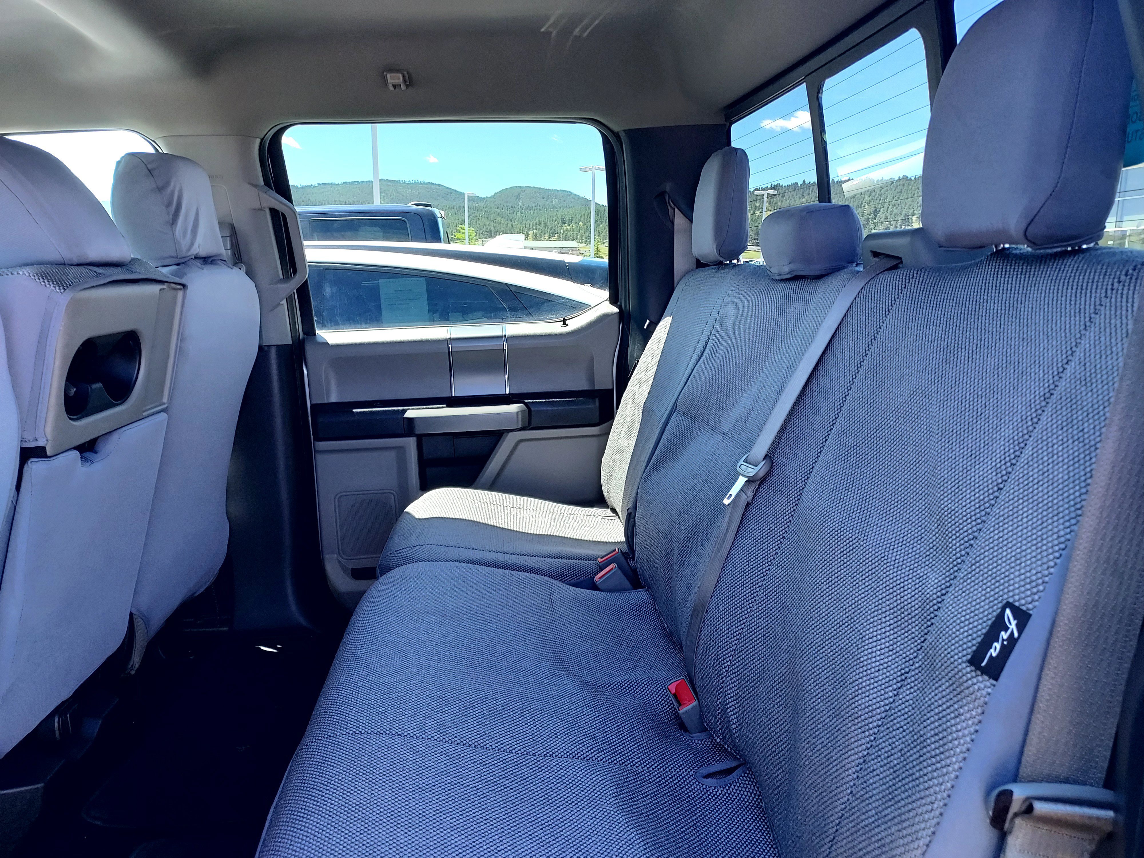 Used 2020 Silver Ford XLT image 16