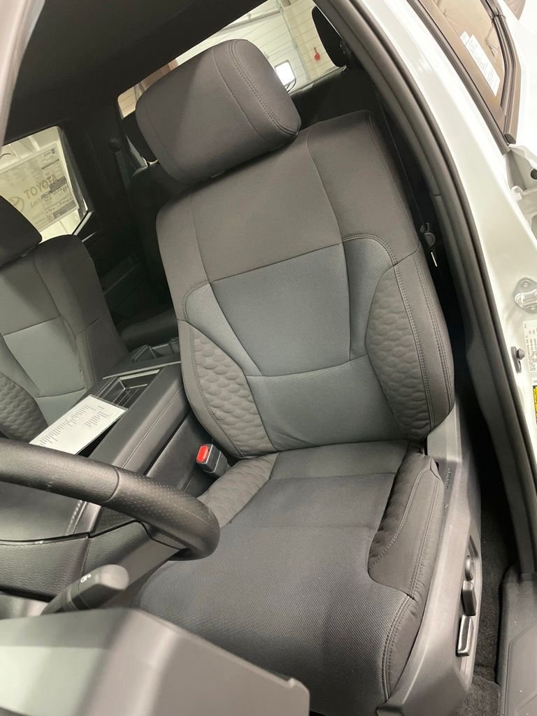 2026 Toyota Tundra SR5 - Photo 12