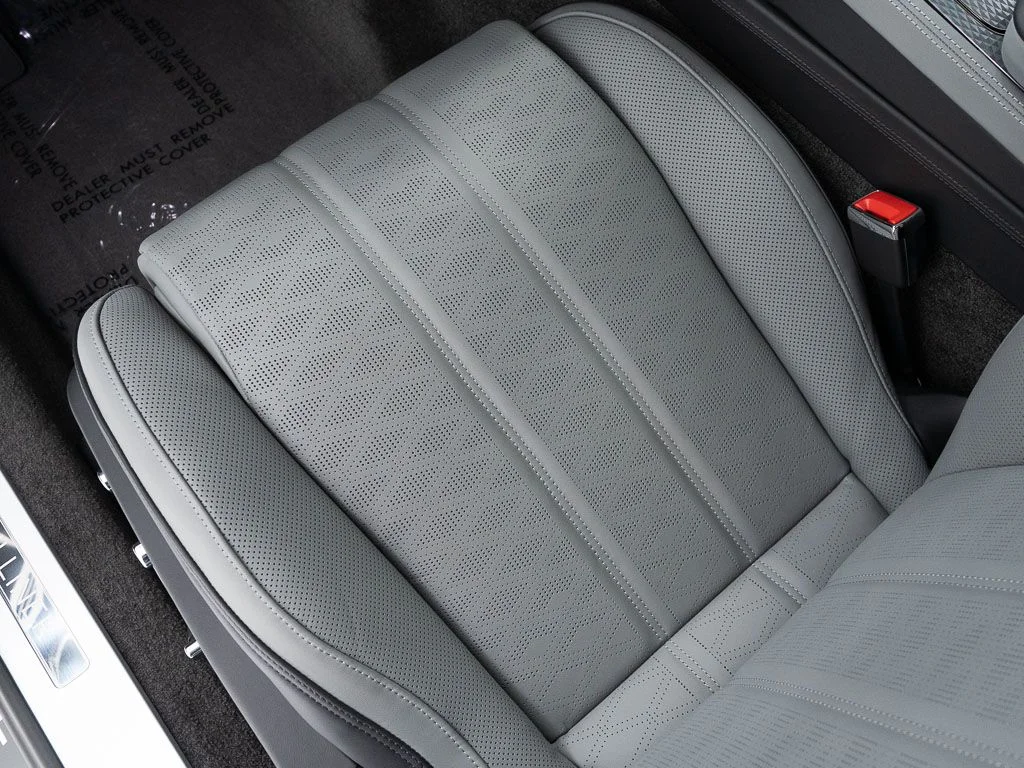 New 2026 Beluga Bentley Mulliner image 19