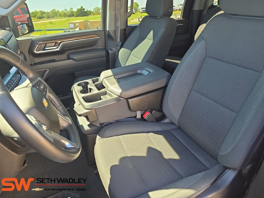 Used 2025 Sterling Gray Metallic Chevrolet LT image 14