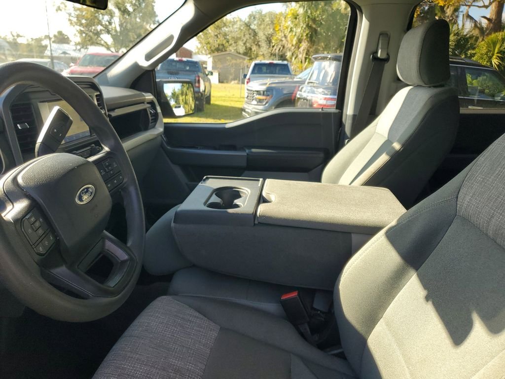 2023 Ford F-150 XLT - Photo 13