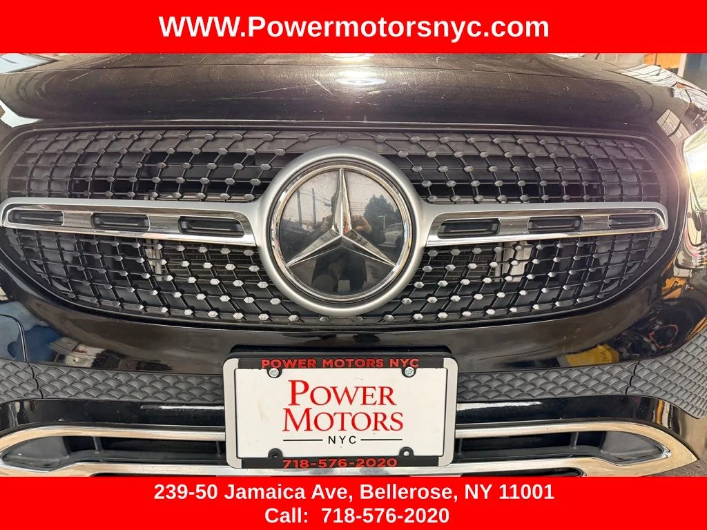 Used 2021 Black Mercedes-Benz GLA 250 image 9