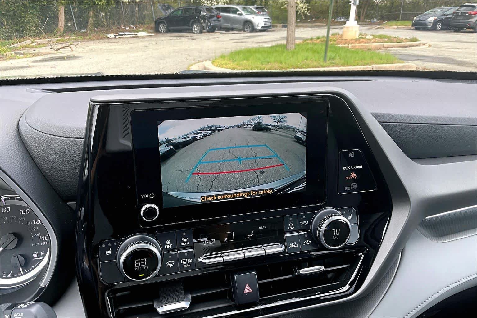 2023 Toyota Highlander XLE - Photo 27