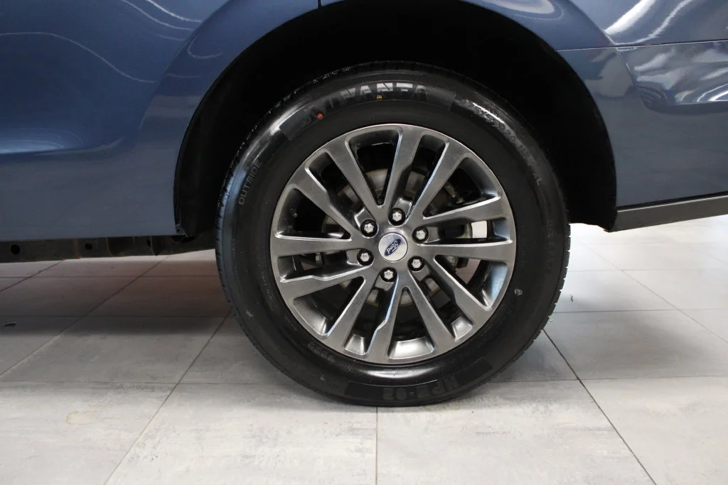 Certified Used 2019 Blue Metallic Ford Limited image 9