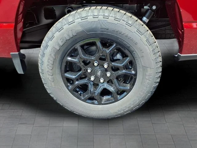 New 2026 Ruby Red Metallic Tinted Clearcoat Ford XLT image 9