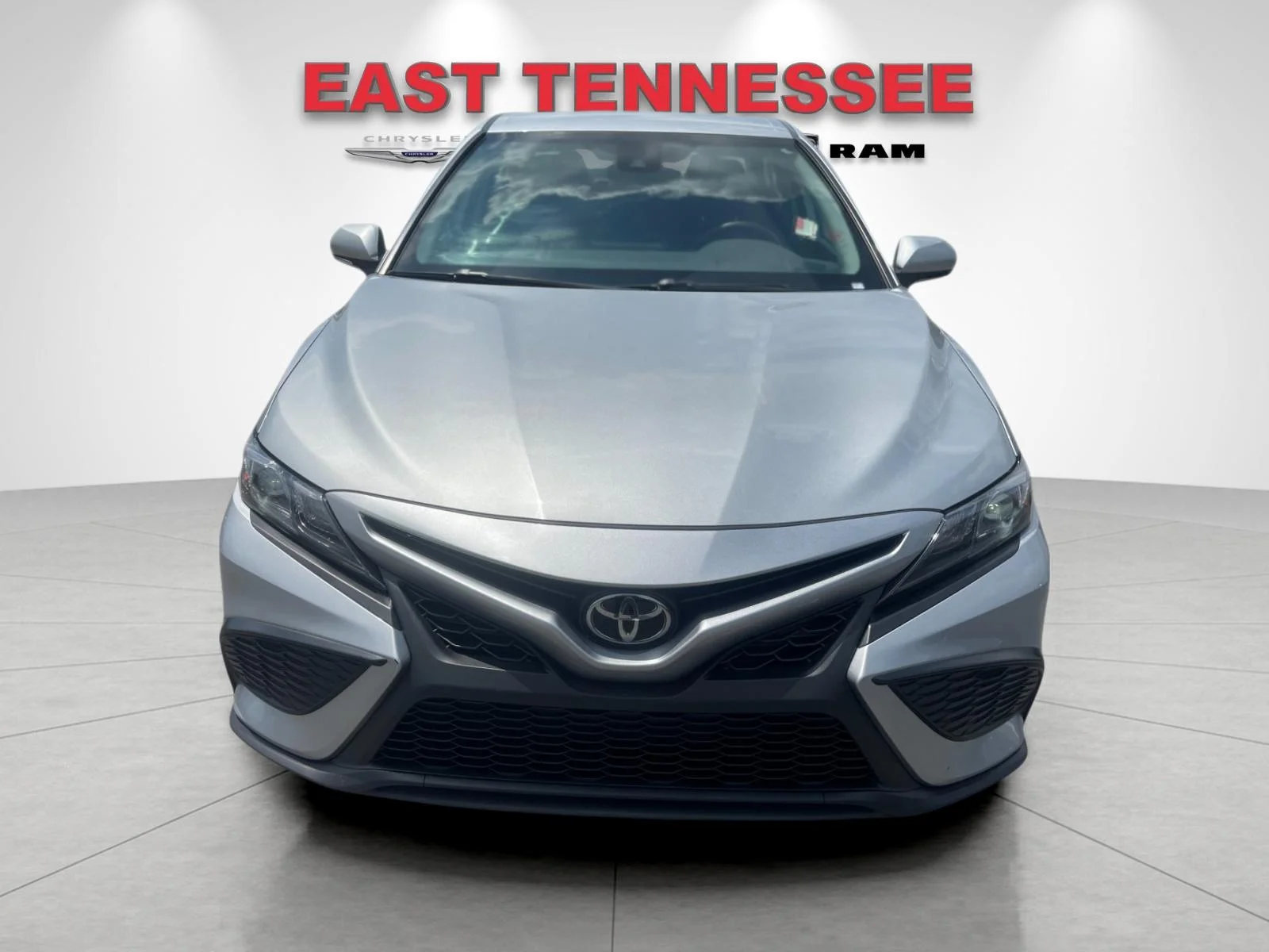 Used 2024 Silver Toyota SE image 9