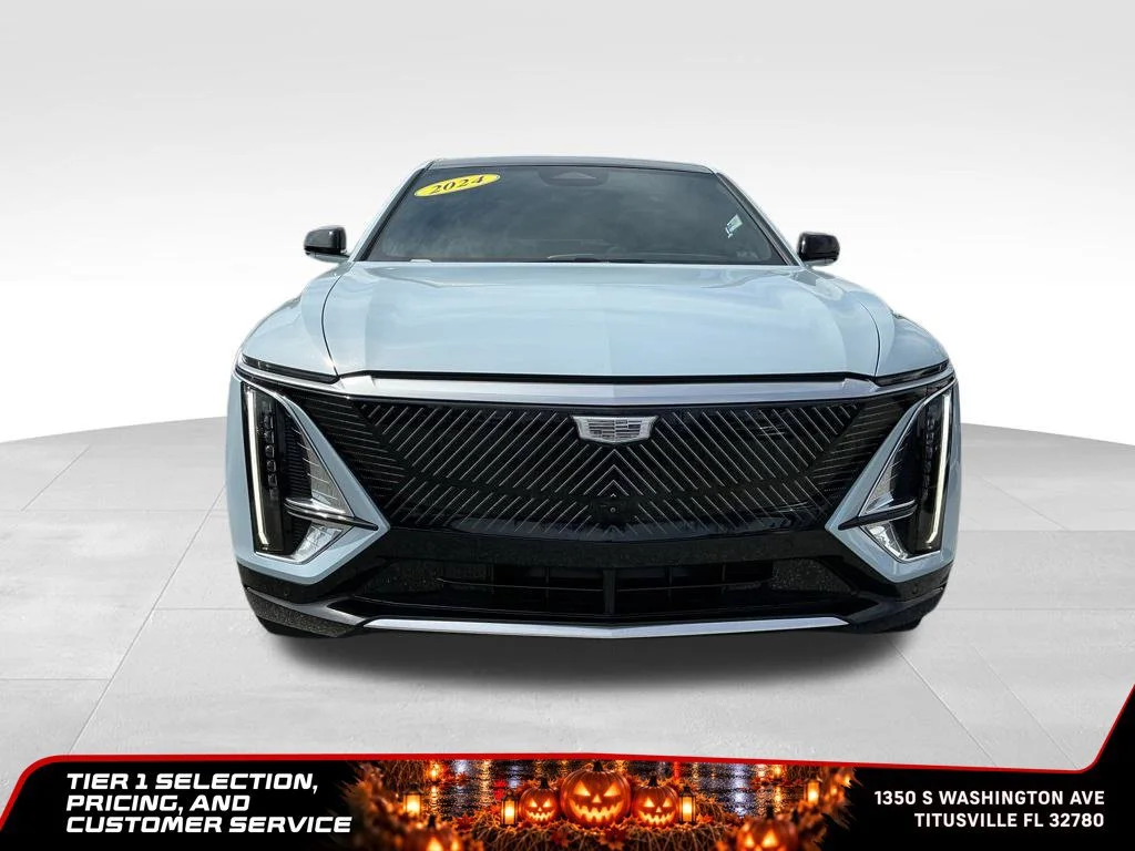 Used 2024 Nimbus Metallic Cadillac Tech image 9
