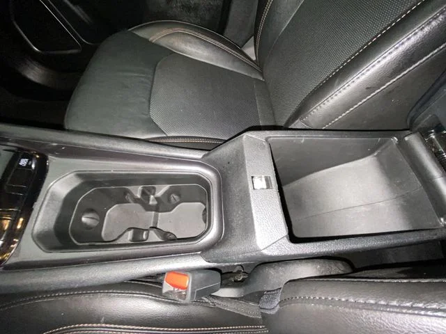 Used 2022 Gray Jeep Latitude Lux image 20