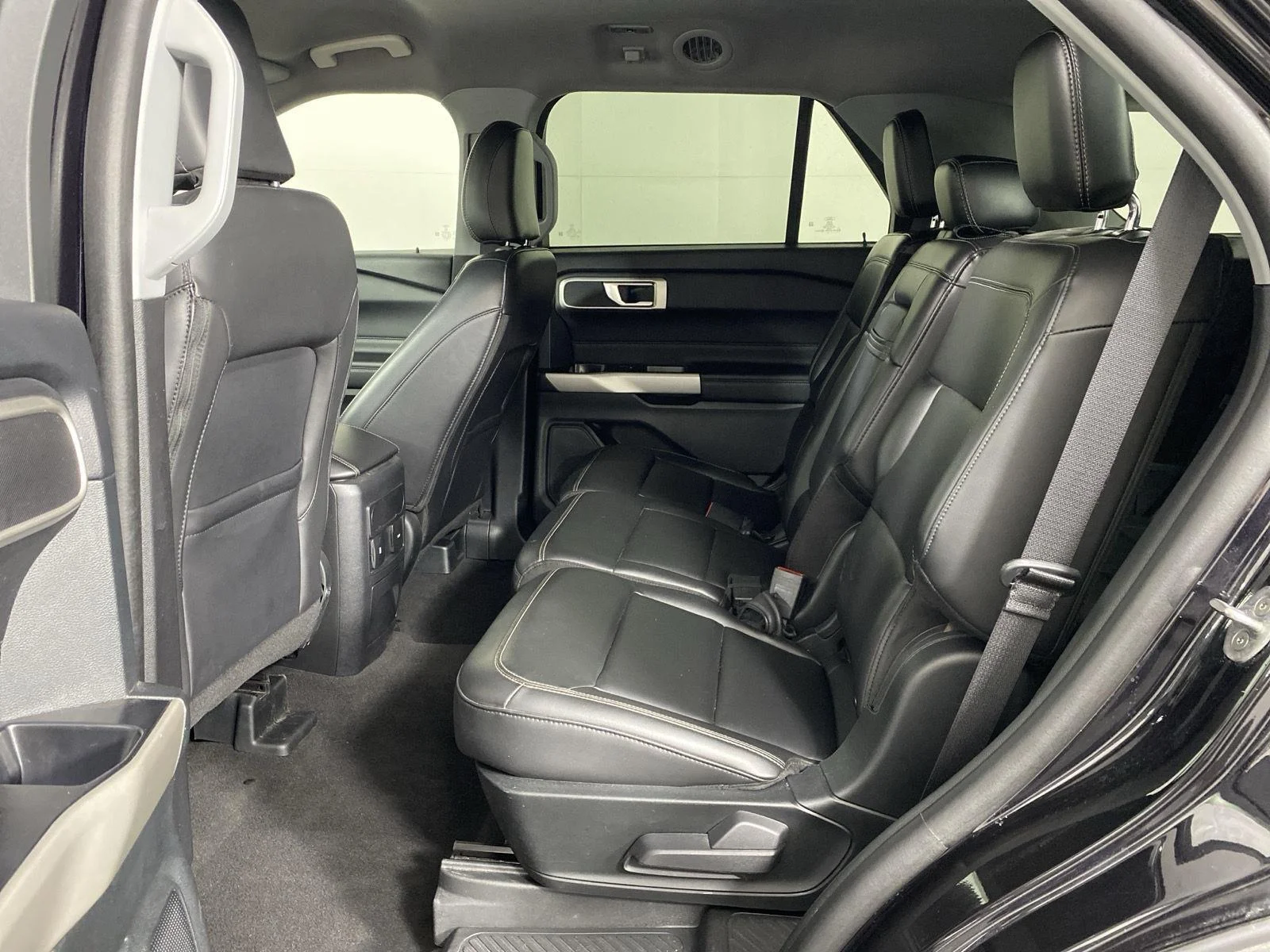 Used 2024 Agate Black Ford XLT image 23