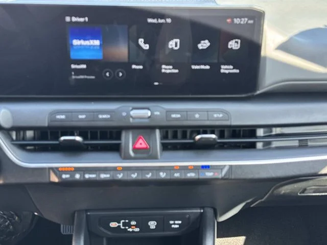 Used 2025 Blue Kia LXS image 38