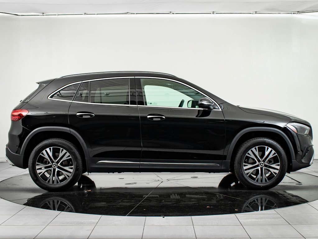 Used 2026 Night Black Mercedes-Benz GLA 250 image 11